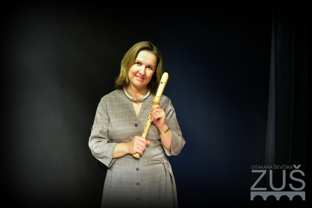 Holubová Petra, Dipl. um.